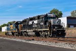 NS 5361 and CSX 2722